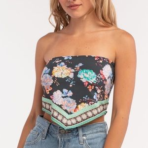 NWT O’Neil Cropped tank woven summer floral size small